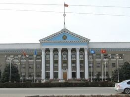 Мэр Бишкека запретил подчиненным дважды в&nbsp;неделю ездить на&nbsp;работу на&nbsp;своем авто
