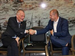 Кыргызстан и&nbsp;Венгрия будут вместе решать водные проблемы

