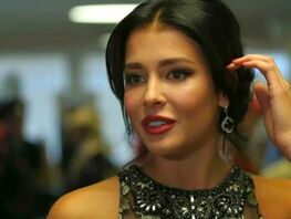 Miss Russia detained at Vnukovo for jewelry smuggling